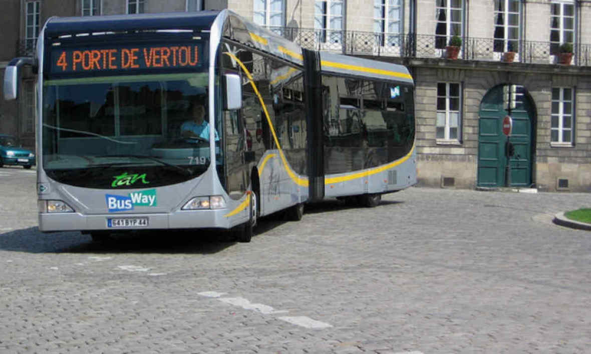 Nantes bus