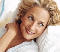 Revlon lance Vital Radiance : des cosm�tiques destin�s aux femmes de plus de 50 ans