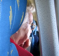 Une compagnie a�rienne refuse de pr�ter une de ses chaises roulantes � une personne �g�e